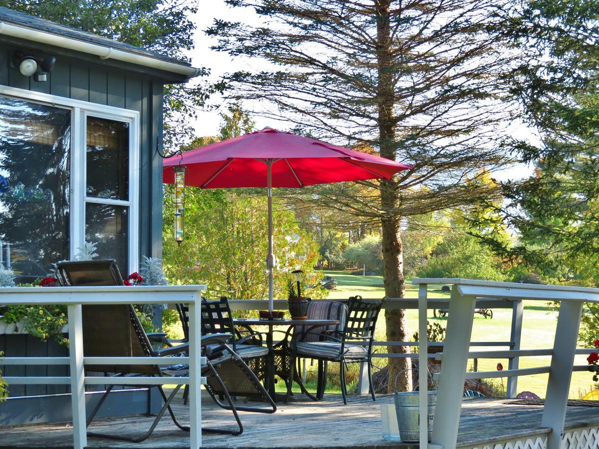 Firefly Bed & Breakfast Линкольн Экстерьер фото