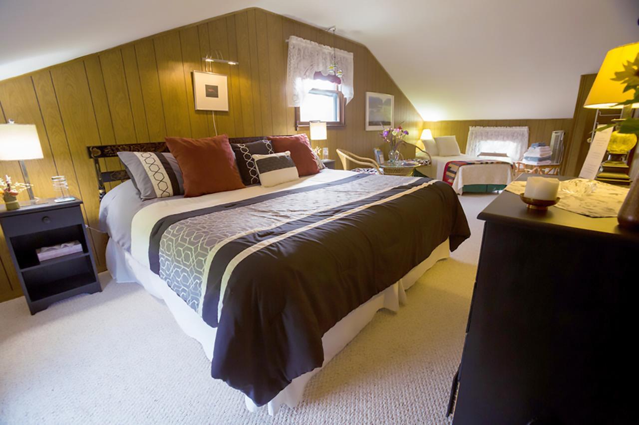 Firefly Bed & Breakfast Линкольн Экстерьер фото